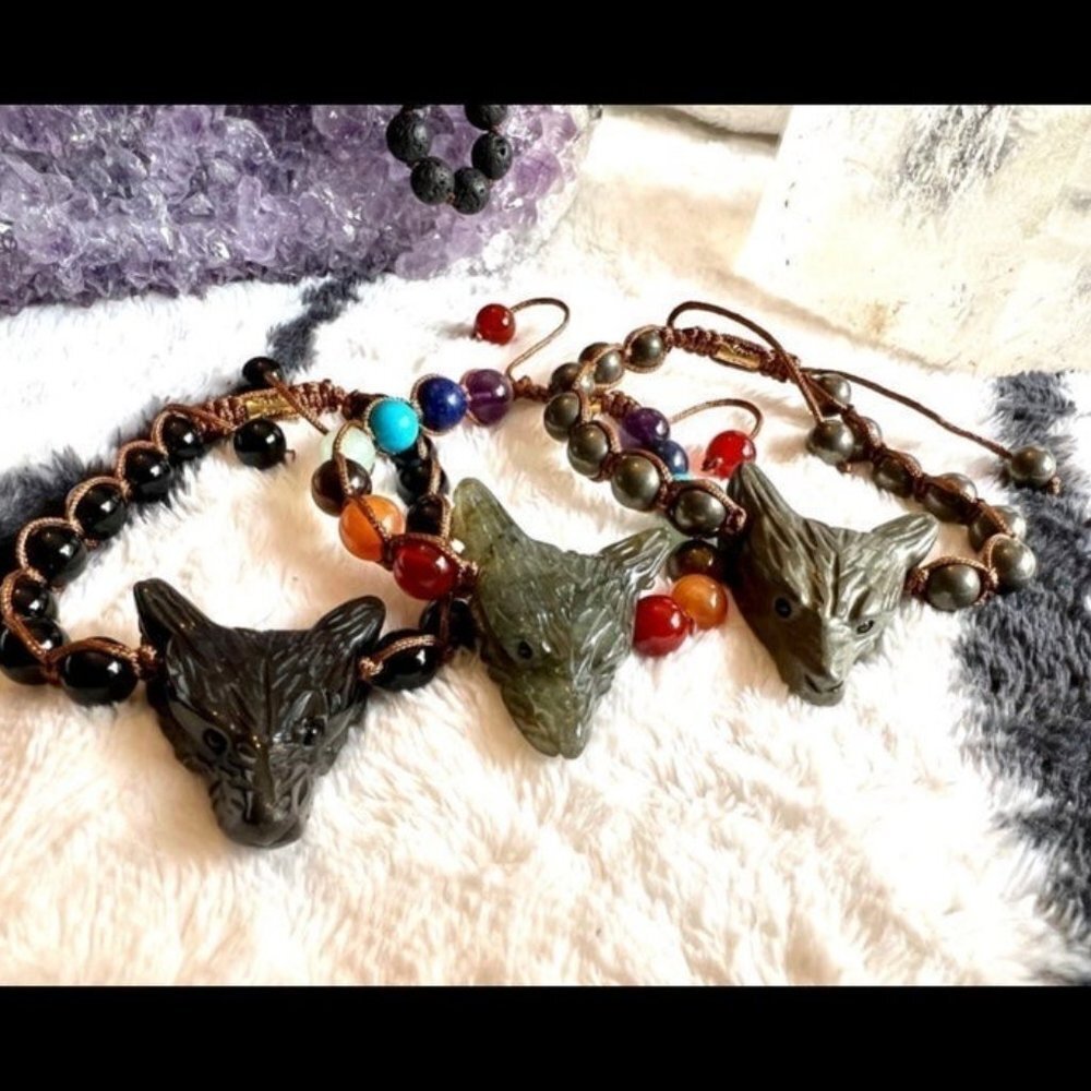 LAST ONE! WOLF SPIRIT ANIMAL Obsidian Mala Bracelet - Picture 8 of 14